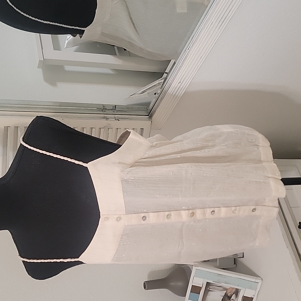 🆕️ Knot Sisters Anthropologie Tank